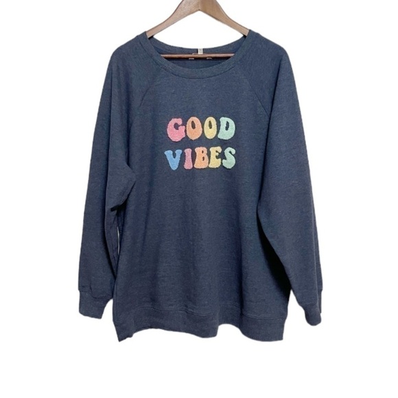 LWildfox Oversized Graphic “Good Vibes” Sweatshirt - Picture 2 of 5